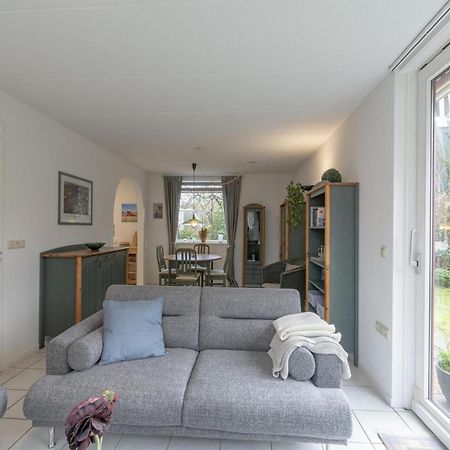 Cozy Holiday Home With Pool Sint Maartensvlotbrug المظهر الخارجي الصورة