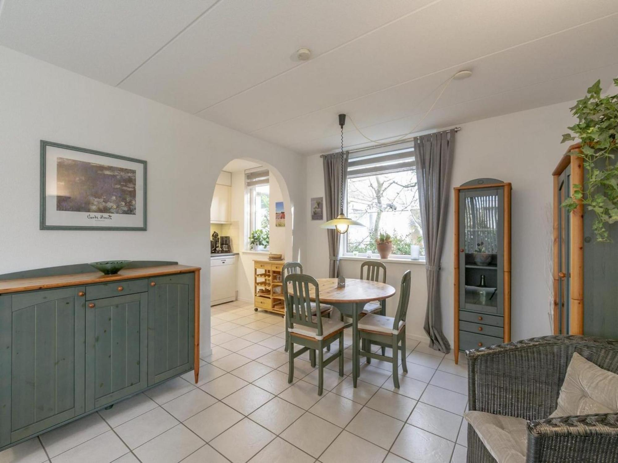 Cozy Holiday Home With Pool Sint Maartensvlotbrug المظهر الخارجي الصورة