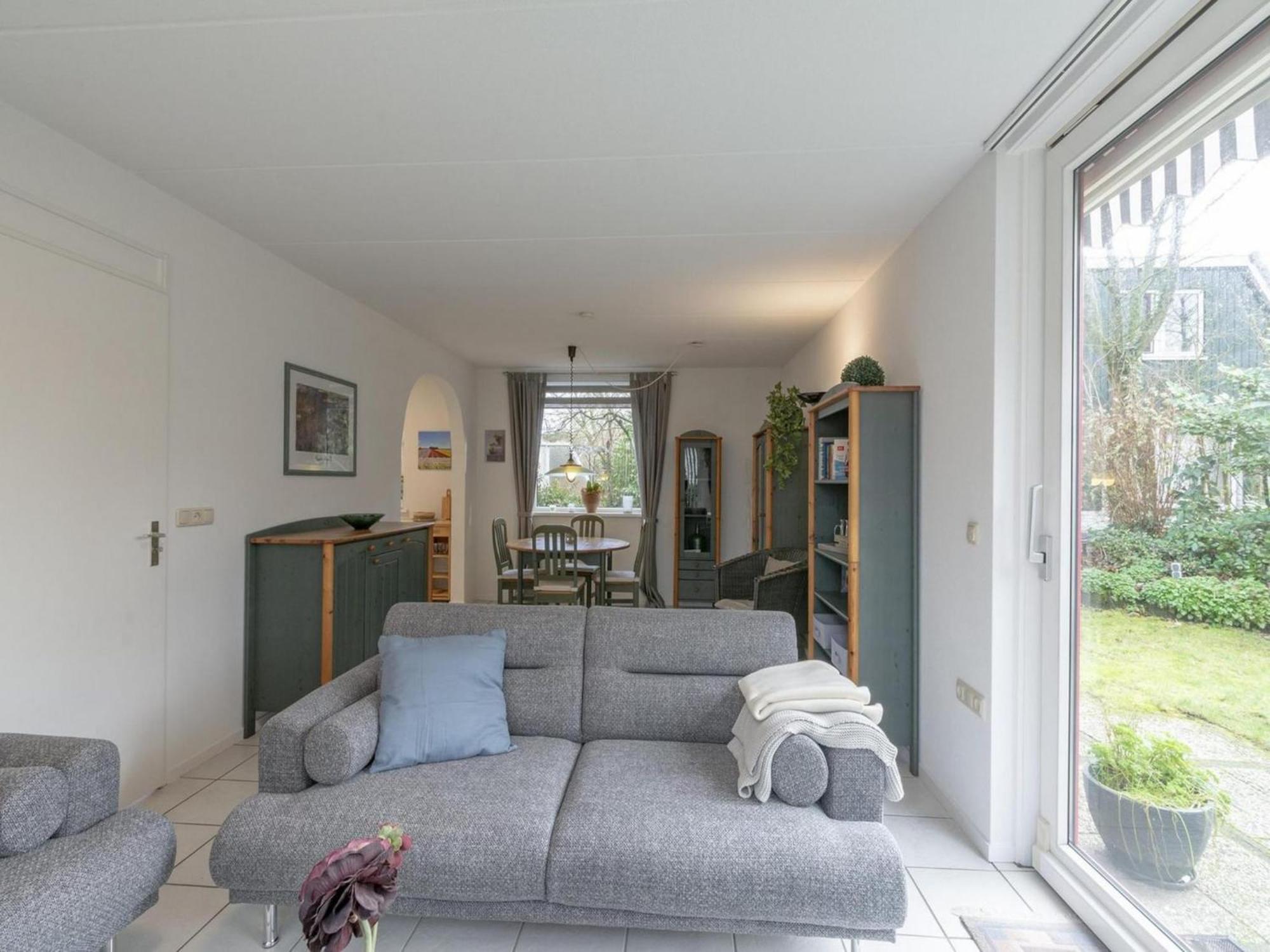 Cozy Holiday Home With Pool Sint Maartensvlotbrug المظهر الخارجي الصورة