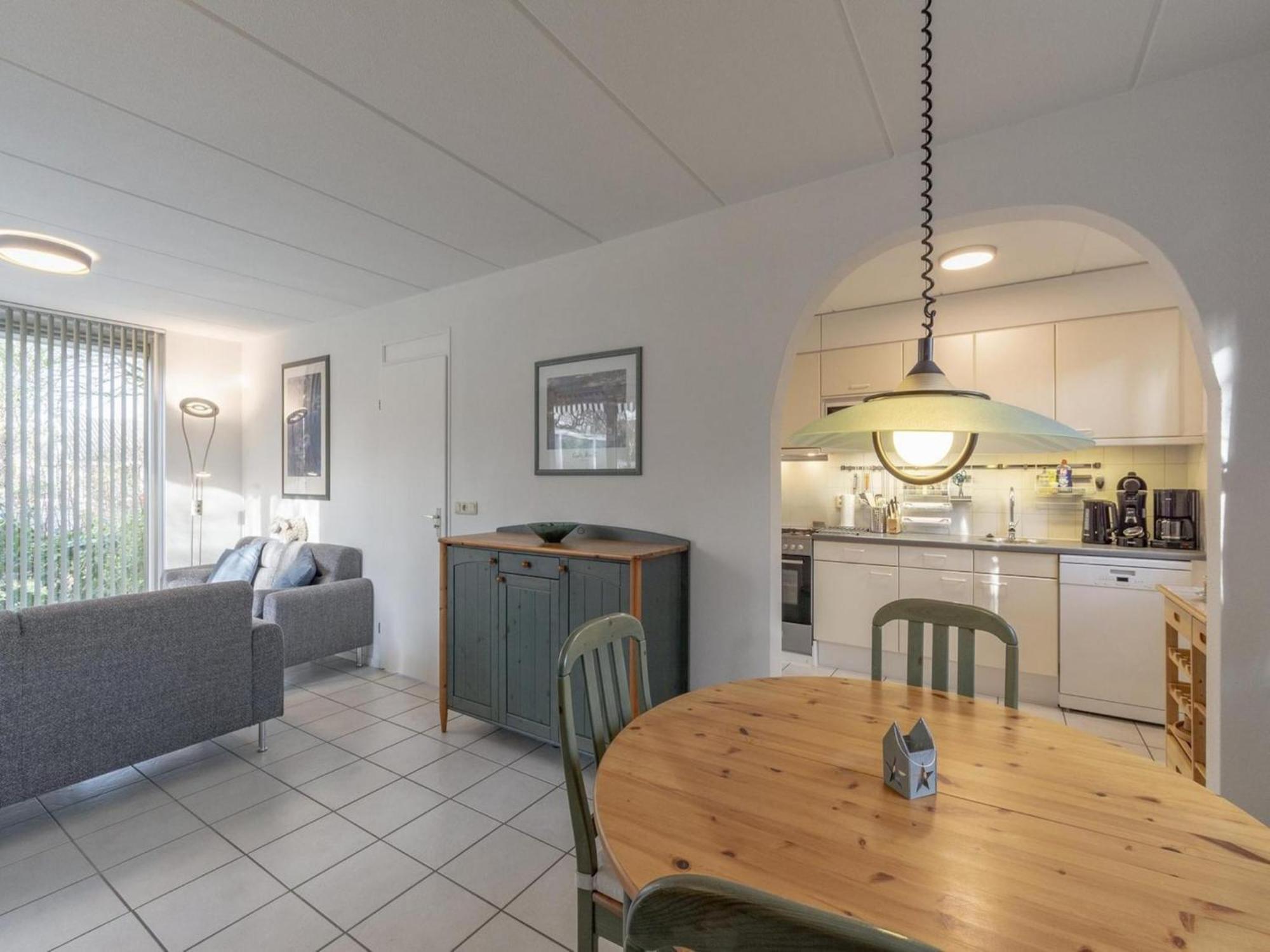 Cozy Holiday Home With Pool Sint Maartensvlotbrug المظهر الخارجي الصورة